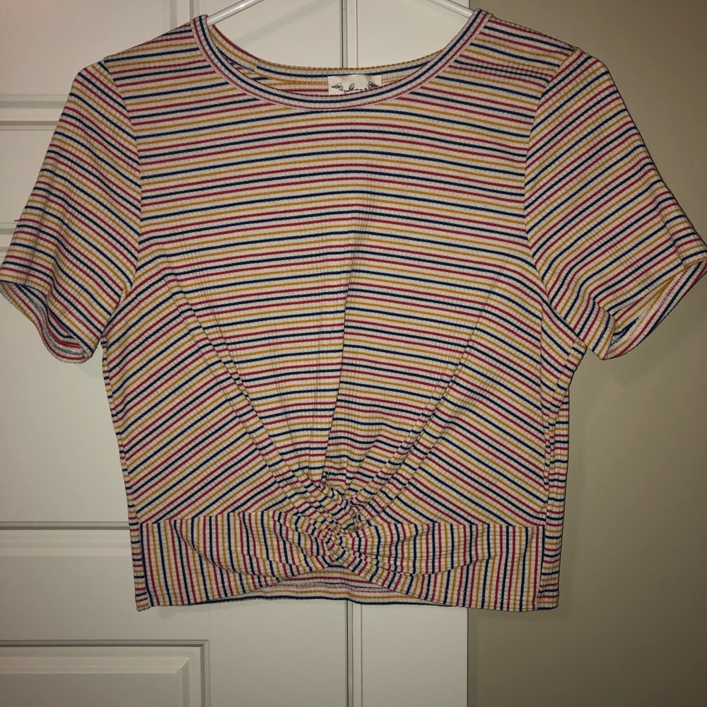 Crop top